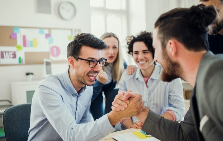 Image de collaborateurs engagés